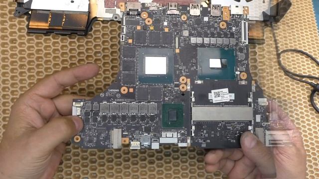 Игровой  LENOVO LEGION 7 за 350000, которого НЕ должно быть вообще и гламурный компьютерный мастер.