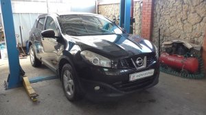 Замена задних амортизаторов на Nissan Qashqai 2,0 Ниссан Кашкай 2012