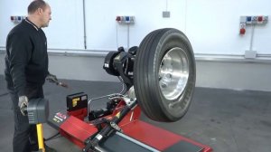 Станок шиномонтажный для грузовых авто M&B DIDO 30 ALLUMINIUM