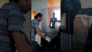 Третья лапа на шиномонтажном станке