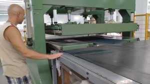 Вакуумная упаковка беспружинных матрасов EMM
