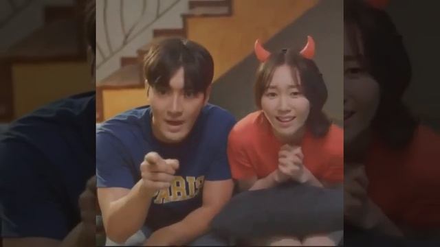 Lizkook New Kiss Video(black Pink Offishal) смотреть онлайн