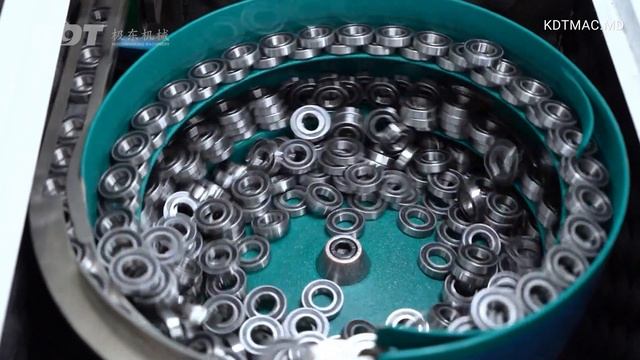 Механическая сборка узлов кромкооблицовочных станков KDT смотреть онлайн