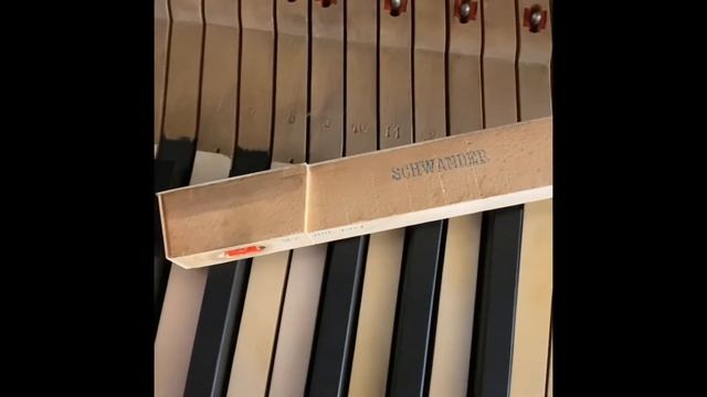 Пианино Ernst Ihse смотреть онлайн