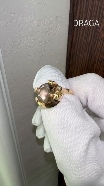 Золотое кольцо с раухтопазом и 💎 #shortvideo #draga #shortsvideo #shortsyoutube #shorts #short смотреть онлайн