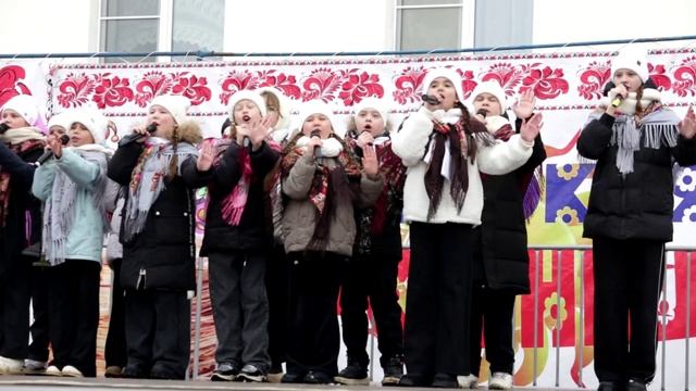 Как в Волжске (Марий Эл) прошла Масленица (3) смотреть онлайн