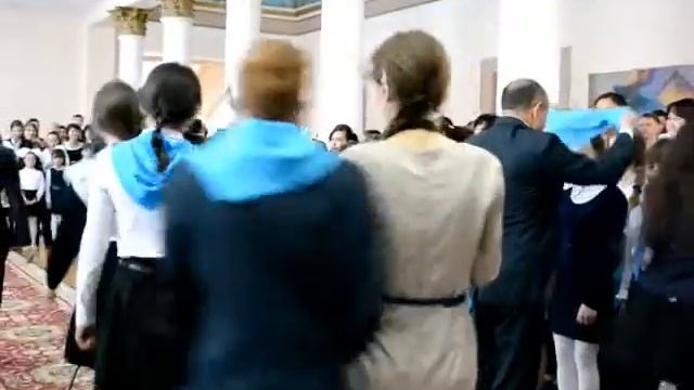Жас улан