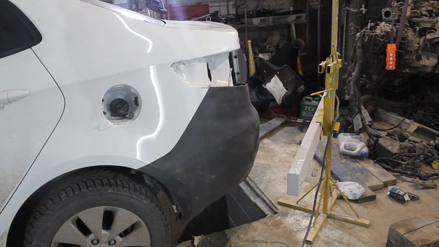 Kia Rio - вытягиваем крыло, покраска крыла, заднего бампера и крышки багажника смотреть онлайн