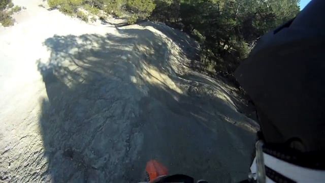 Hard Trail on a KTM 950 SE смотреть онлайн