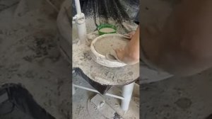 Работа формовочной приставки на гончарном круге Никодим 550 Проф