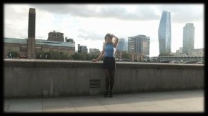 TRY ON FASHION EDITORIAL PANTYHOSE STOCKINGS TIGHTS HIGH HEELS MINI SKIRT SLIT COLLANT LOOKBOOK 4k