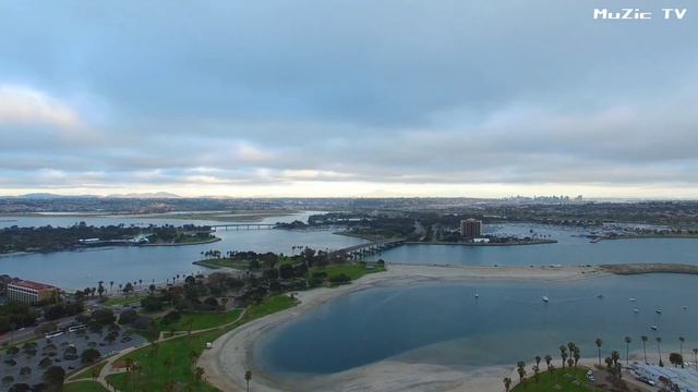 HALUNA & PACANI - Lost On You (Sea summer 🏝️ Video 2023) смотреть онлайн