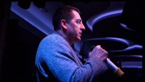 «Счастьем дыши» 
Автор и исполнитель Алексей Попов