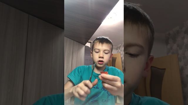 Обзор на 2 конфеты смотреть онлайн