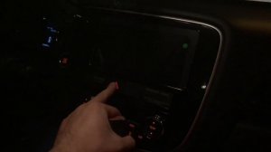 История Outlander- Часть #3 Самопроизвольно включается аварийные огни.