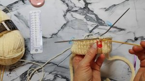 Детская шапка спицами. Подробно и просто.