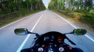 Прохват по трассе на спортбайках.Дальняк на мотоциклах.Контрруление.