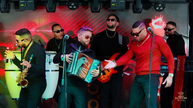 Aris Jackson - ''El Concón De La Vecina'' (EN VIVO) смотреть онлайн