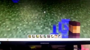 Сколько наносят урона     топоры в майнкрафте