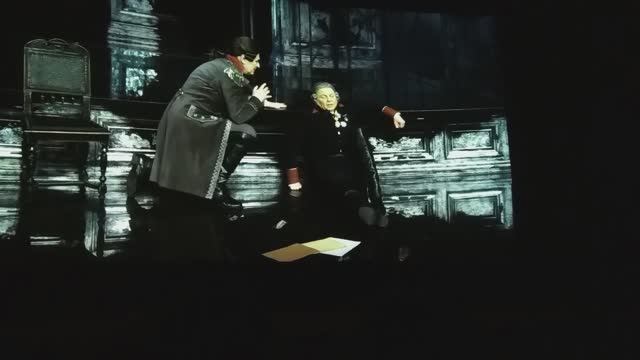 ПРЕМЬЕРА киноверсии спектакля «ПАВЕЛ I». Фрагменты. Павел I - А. Олешко, Граф Пален - И. Карташёв.