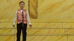 "Эдельвейс"(муз. Ричарда Роджерса), исполняет Сергей Гомзин, преподаватель Карсакова В. Н.