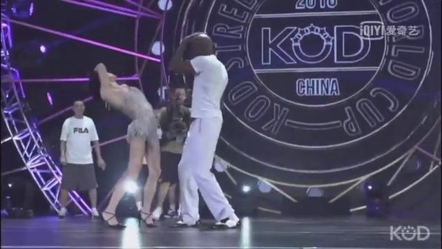 KOD 2018 WAACKING SIDE - AC vs Bagsy - Final / AC waacking battle смотреть онлайн