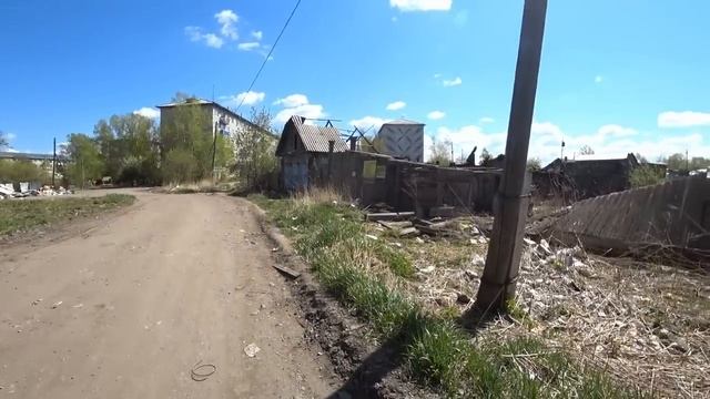 .Не убирают до конца развалины.Мусорная реформа дает сбой.канск. смотреть онлайн