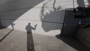 Sony 28-70mm f2 Street Photography POV in London (Sony A1 II)