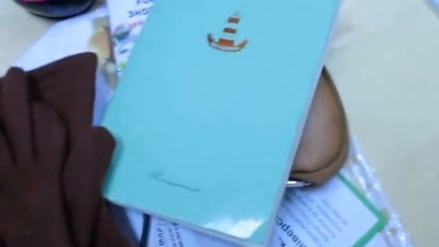 Что в моей сумке? / What's in my bag смотреть онлайн