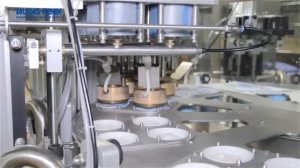 Фасовка сметаны в стаканчики на автомате ПАСТПАК 4Р