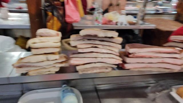 Центральный рынок города Кременчуга. смотреть онлайн