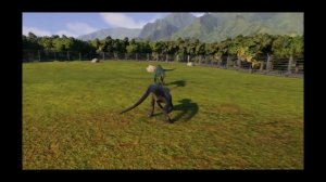 Битва Индораптора и Зухамима в Jurassic World Evolution 2.