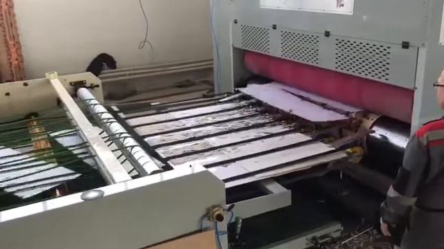 Процесс производства картонной тары на фабрике Экотар