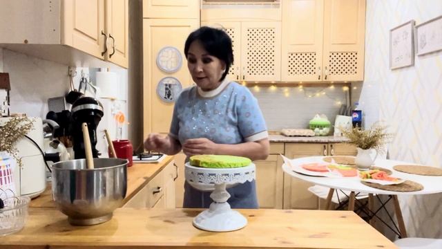 ТОРТ ДЛЯ ИСЛАМЧИКА/ ПИГОДИ НА УЖИН/ УКРАШАЮ ТОРТ/ смотреть онлайн