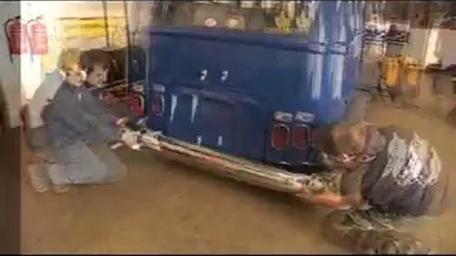 This is where it all began... Our VW Camper Van gets Fresh'd Up for the Right Guard Off-Guard Gigs смотреть онлайн