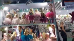 Сувенирные лавки, куколки ручной работы