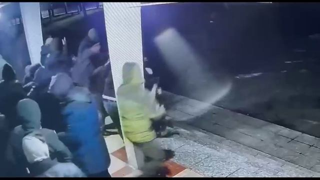 01-03-2025 В Абхазии произошла стрельба на избирательном участке № 5 в Цандрыпше, есть раненые