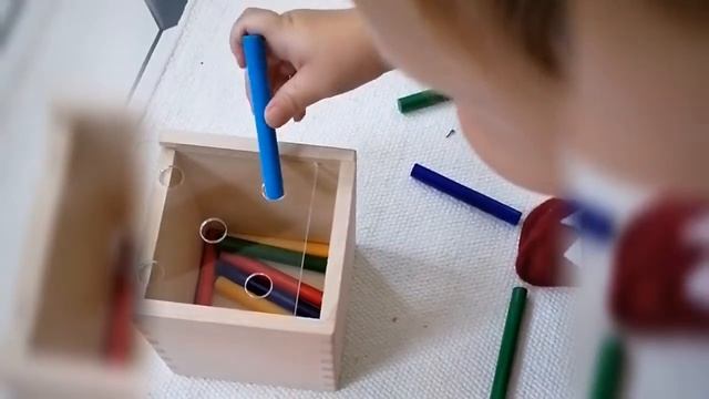 Сортер с радужными палочками смотреть онлайн