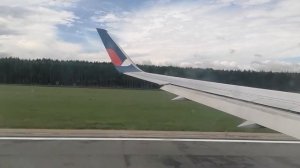 Взлет с полосы 29 Азур эир Боинг 767 300 ер KJA
