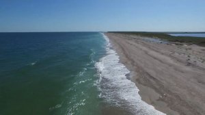 Обиточная коса с высоты.