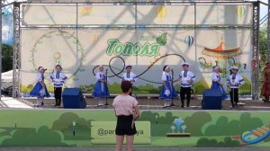 Вокальный ансамбль "Красочки" - "Посмотрите, как у нас-то в мастерской"