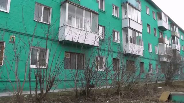 Верхняя Салда, Злоумышленник залез в квартиру на первом этаже, разбив окно