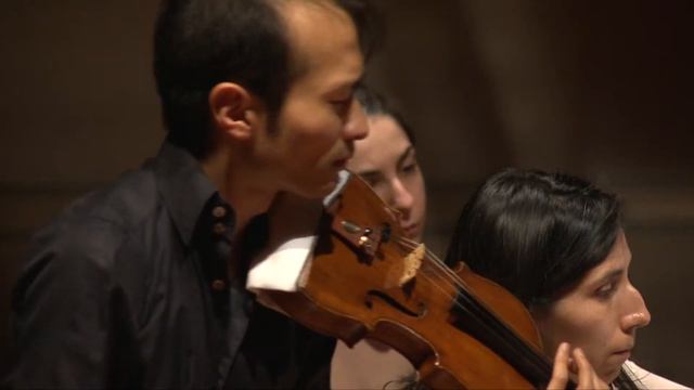 Webern 4 pieces - Yuuki Wong & Silvia Fraser смотреть онлайн