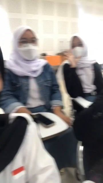 KULIAH DI FIB UGM PAKE SERAGAM SMA ?! #adayinmylife #dailyvlog #viral #viralvideo #short #videoshor