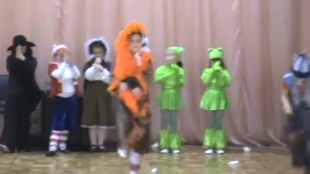 Утренник новогодний 1класс