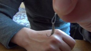 как навязать махалку. привязываем блесны на махалку для ловли корюшки малоротки