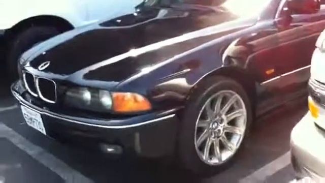 2001 BMW 538 Sedan Revving смотреть онлайн