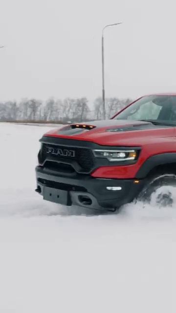 RAM 1500 TRX / PICKUP OFFROAD CENTER смотреть онлайн