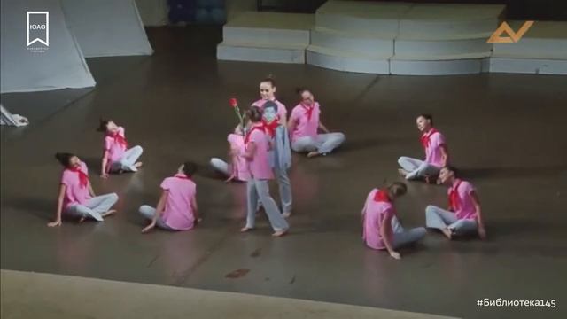 Маленькие дети на большой планете