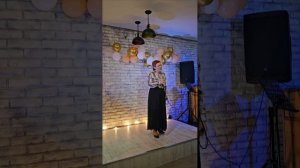 "Гори, гори, моя звезда" романс исполняет Мила Молитвина на концерте в день рождения Анны Герман.